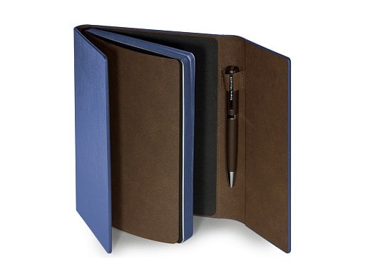 Ежедневник недатированный с магнитным клапаном, А5 WALTZ