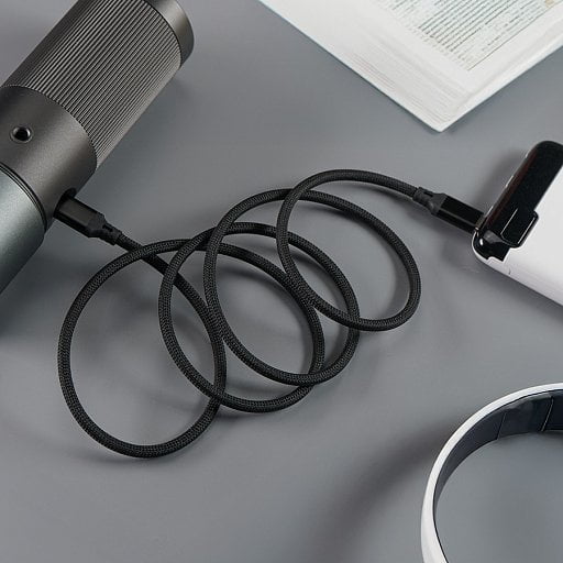 Кабель COIL магнитный для зарядки и передачи данных